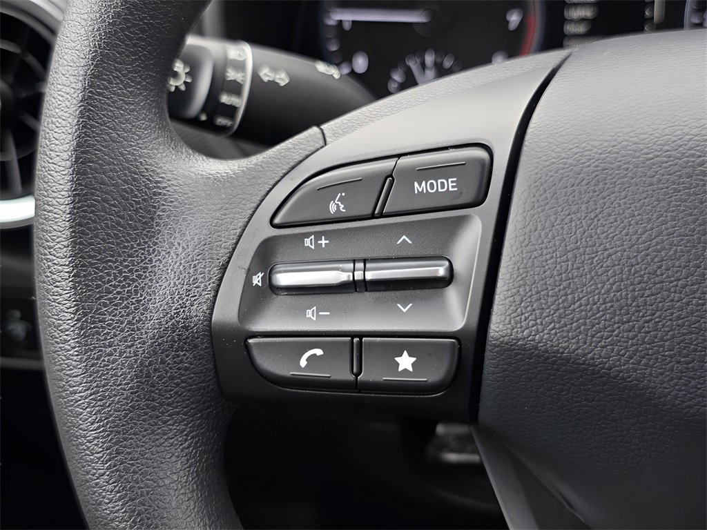 Used 2023 Hyundai Kona SEL image 24