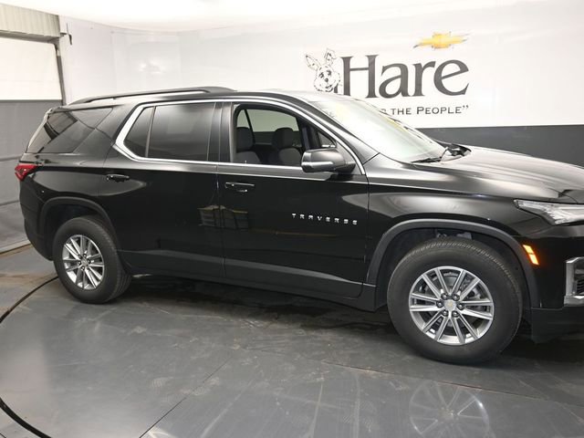 Used 2023 Chevrolet Traverse LT image 28