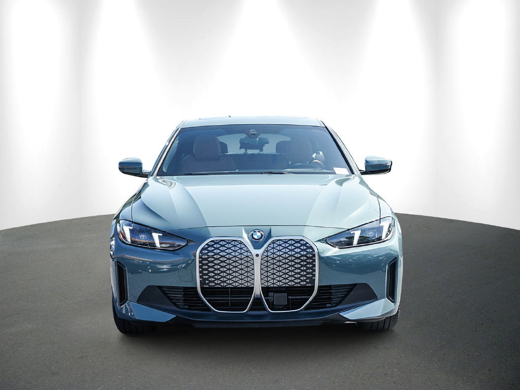 Certified 2025 BMW i4 xDrive40i AWD/4WD image 2