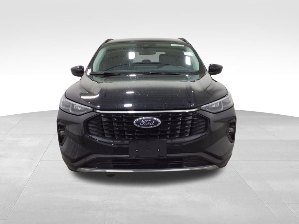 Used 2025 Ford Escape Platinum AWD/4WD image 7