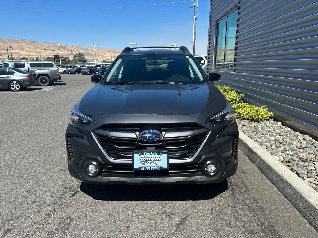 Used 2024 Subaru Outback Premium AWD/4WD image 12