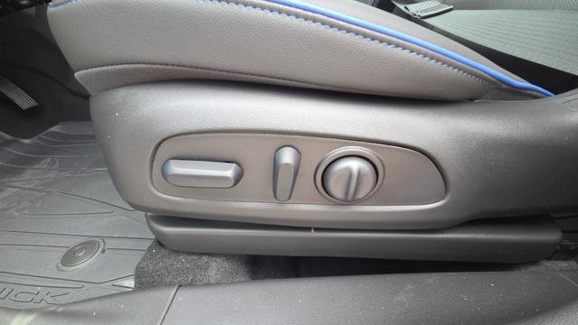 New 2026 Buick Encore GX Sport Touring w/ Comfort Package FWD image 26