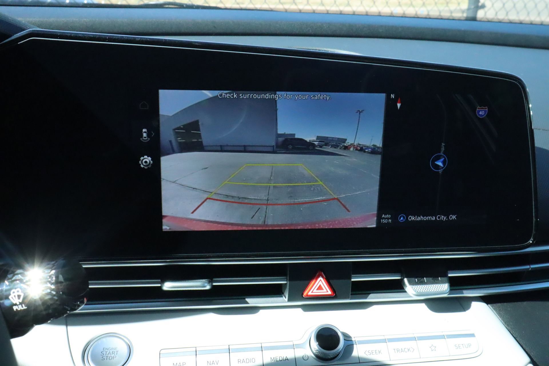 New 2025 Hyundai Elantra Limited image 14