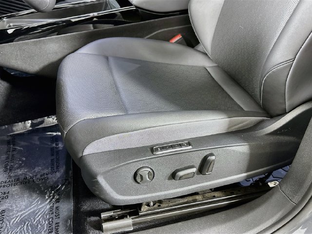 Certified 2023 Volkswagen ID.4 Pro S AWD/4WD image 21