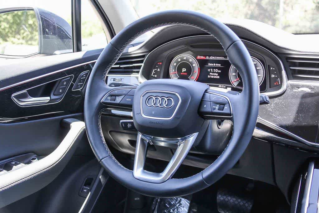 Used 2025 Audi Q7 3.0T Premium Plus w/ Premium Plus Package AWD/4WD image 16