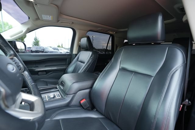 Used 2022 Ford Expedition XLT AWD/4WD image 44