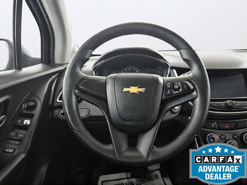Used 2017 Chevrolet Trax LS FWD image 42