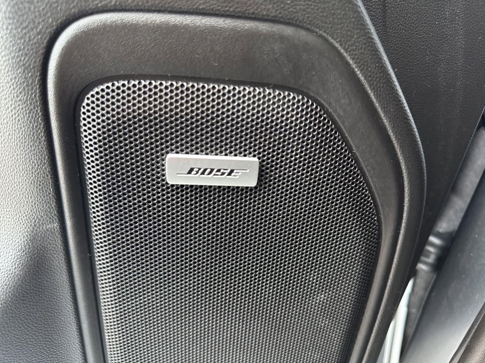 Used 2021 Chevrolet Silverado 1500 High Country w/ Technology Package image 39