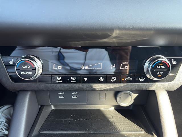 New 2025 Mitsubishi Outlander Trail Edition image 24