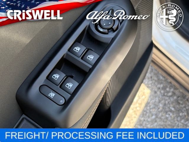 New 2026 Alfa Romeo Tonale AWD/4WD image 17