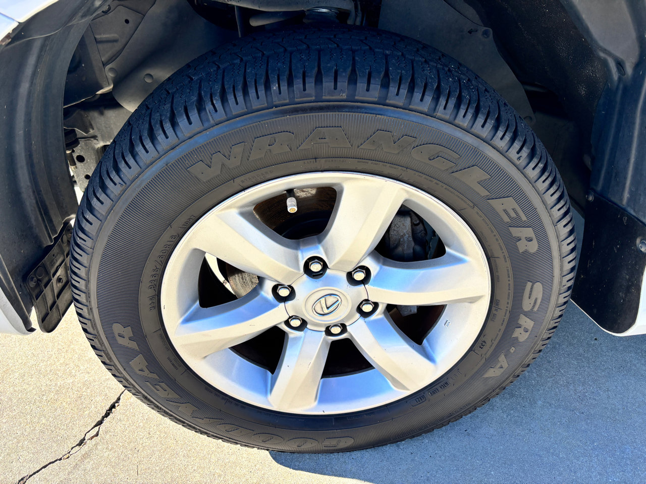 Used 2010 Lexus GX 460 image 11