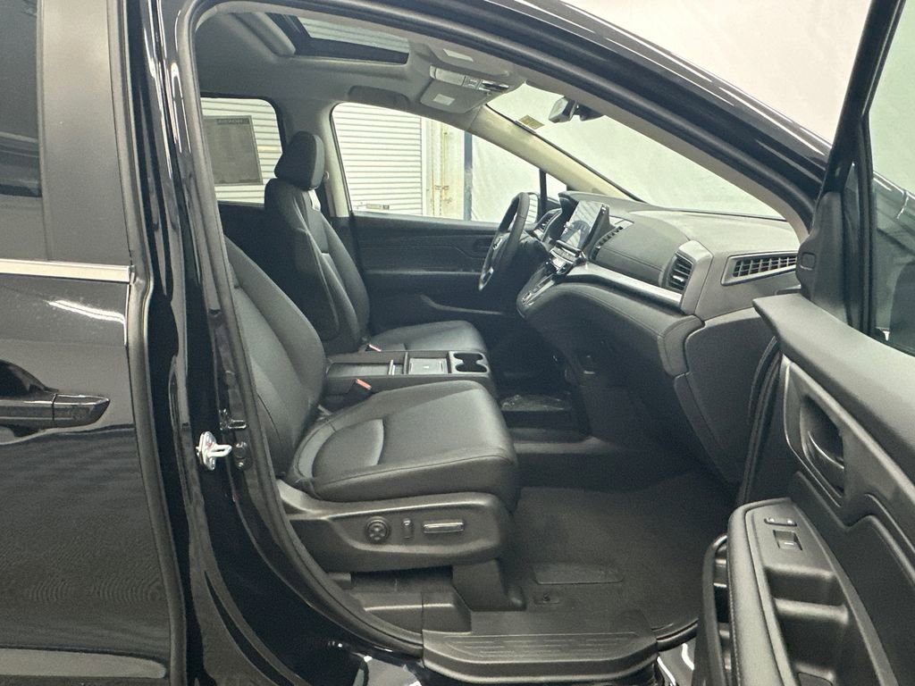 New 2026 Honda Odyssey EX-L image 16