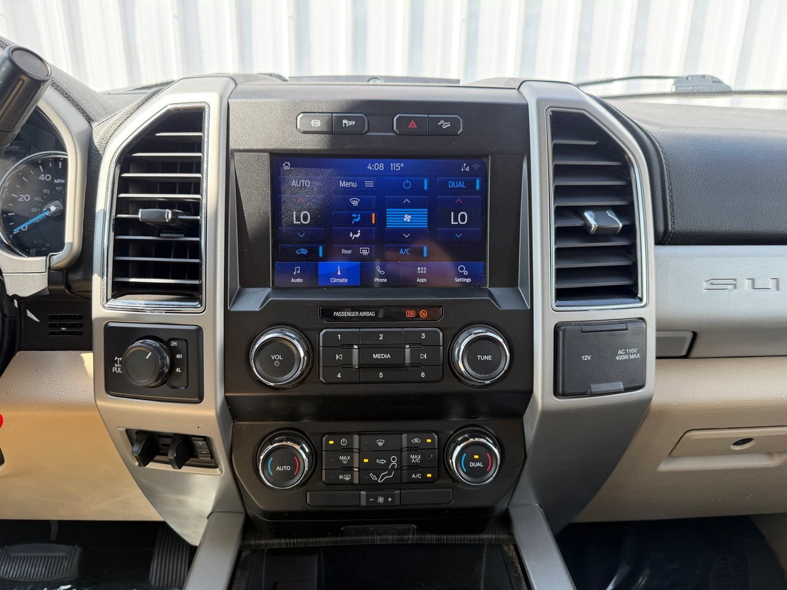 Used 2021 Ford F250 Lariat w/ FX4 Off-Road Package AWD/4WD image 16
