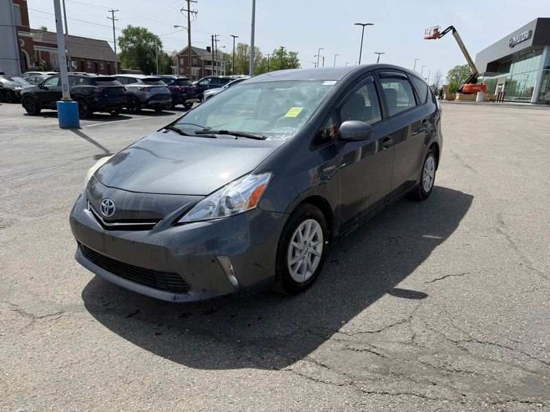 Used 2014 Toyota Prius V Three FWD image 3