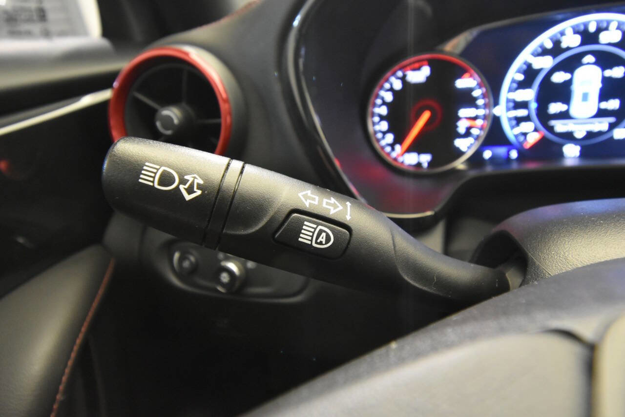 Used 2022 Chevrolet Blazer RS w/ Driver Confidence II Package AWD/4WD image 36