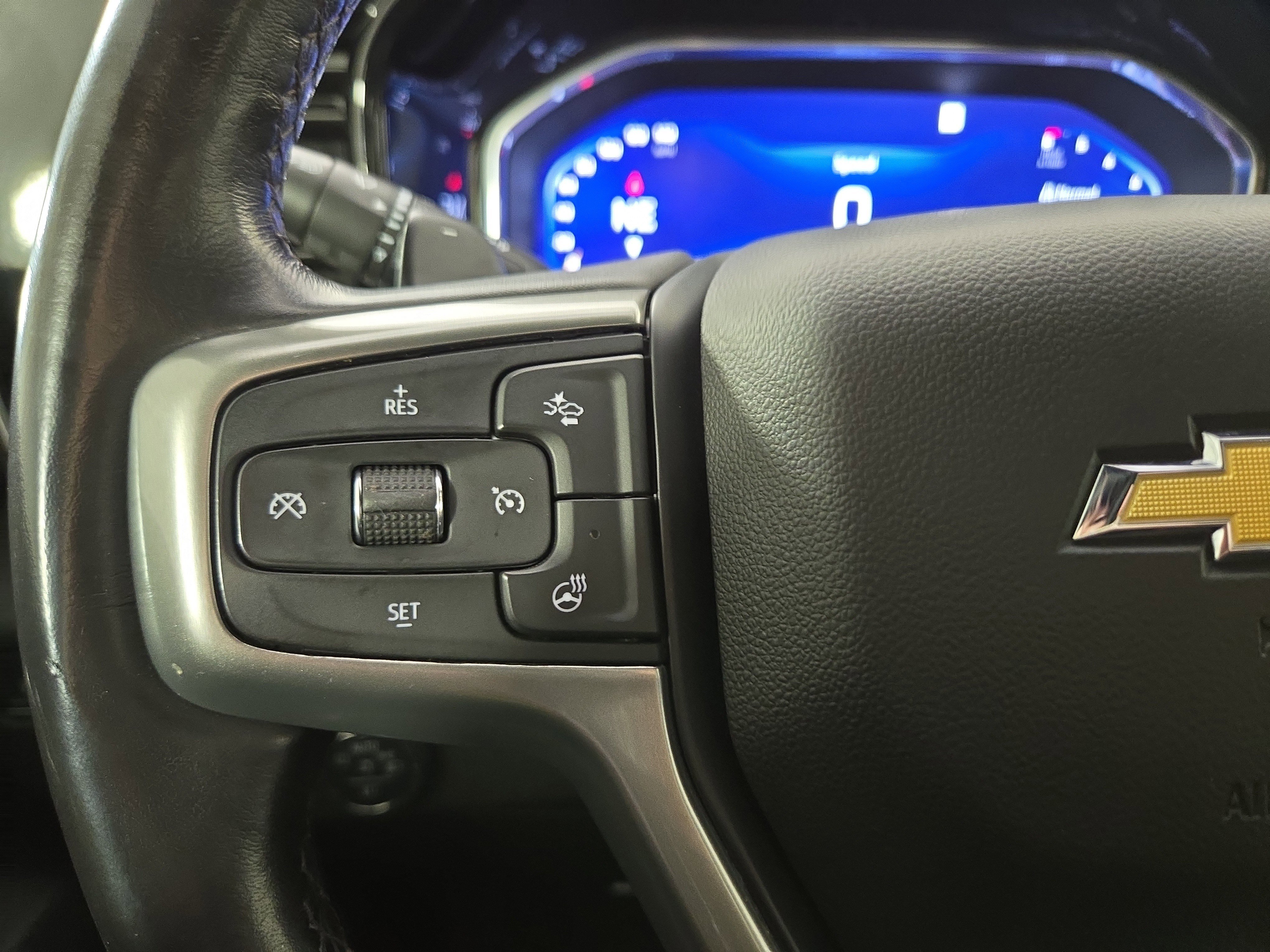 Used 2023 Chevrolet Silverado 1500 LTZ image 15