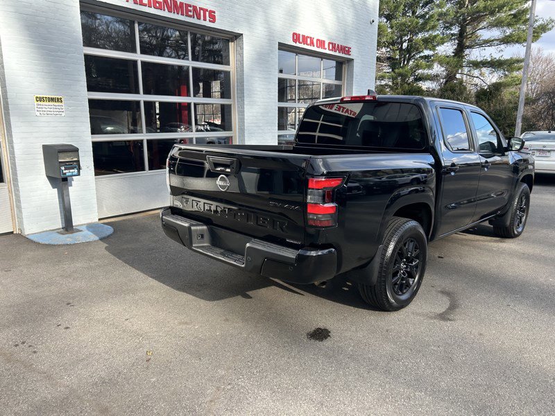 Used 2023 Nissan Frontier SV w/ Midnight Edition Package AWD/4WD image 7