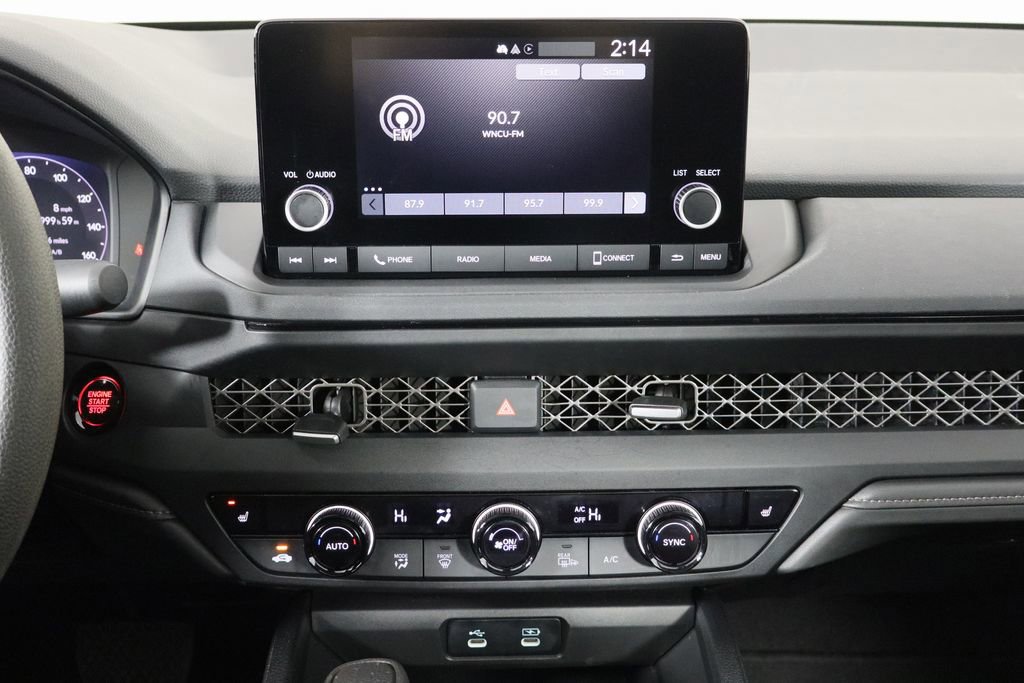 Used 2025 Honda Accord SE image 28