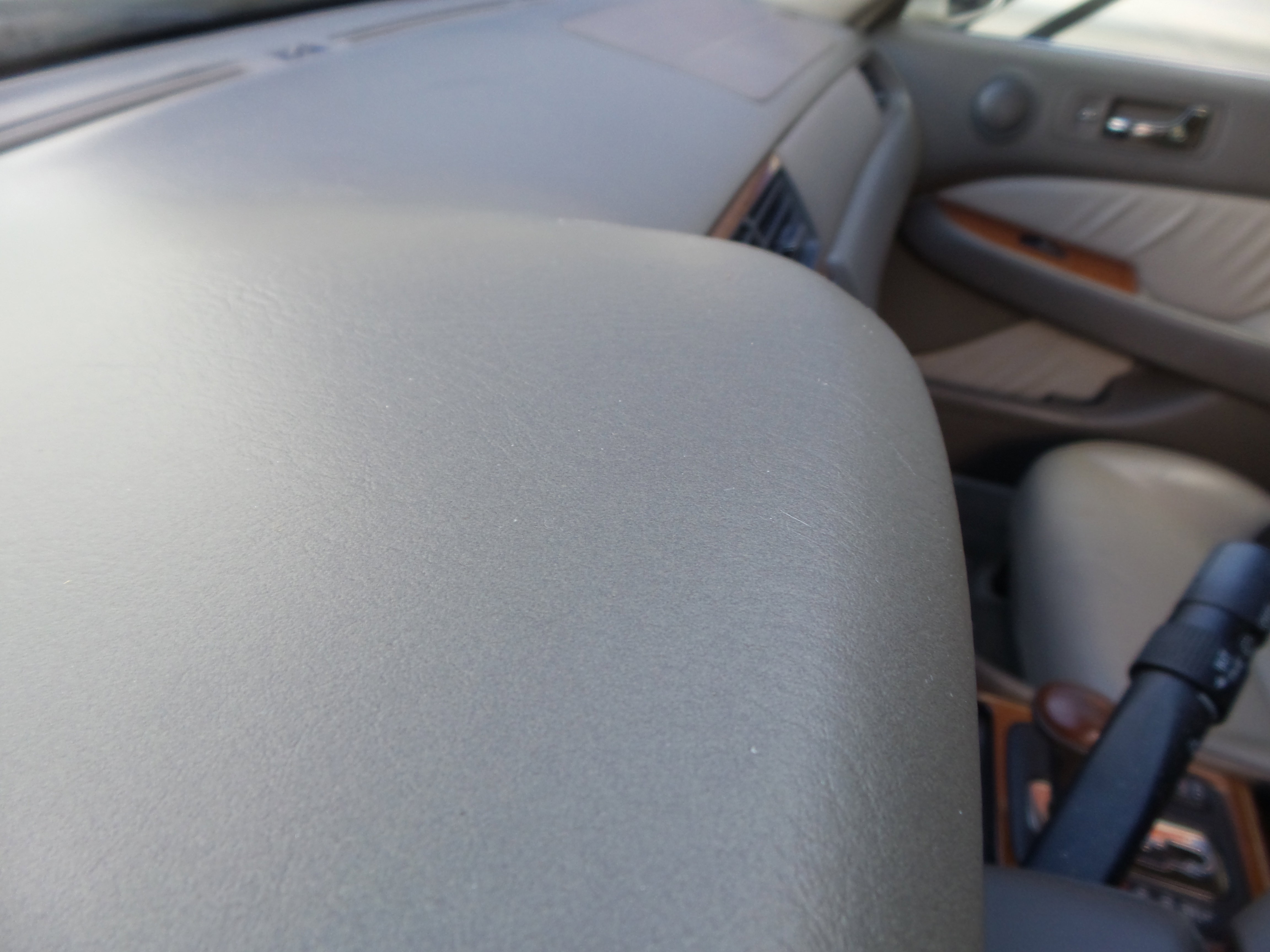 Used 2004 Acura RL image 21