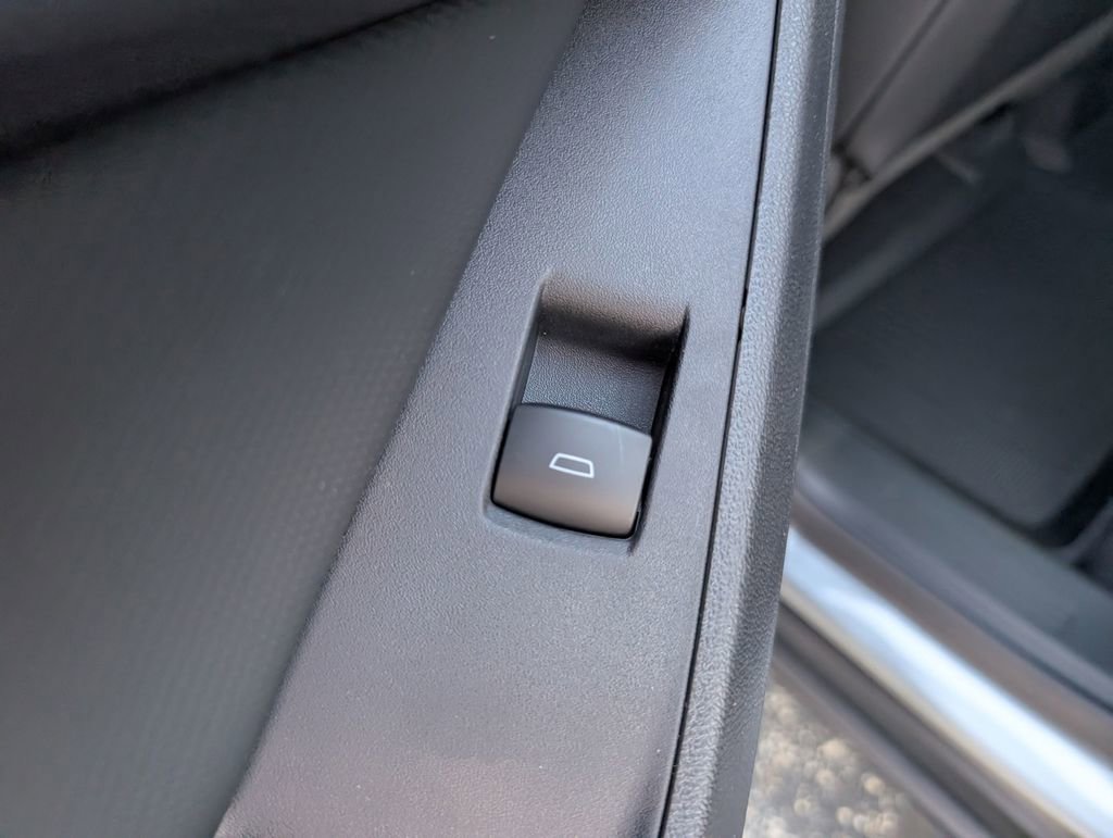 New 2026 Chevrolet Equinox LT FWD image 11