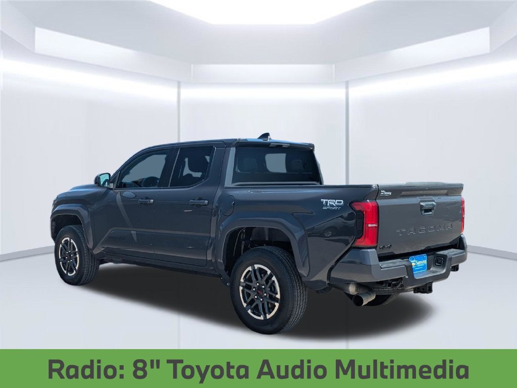 Used 2025 Toyota Tacoma TRD Sport AWD/4WD image 4