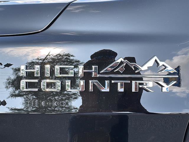 New 2026 Chevrolet Tahoe High Country AWD/4WD image 12