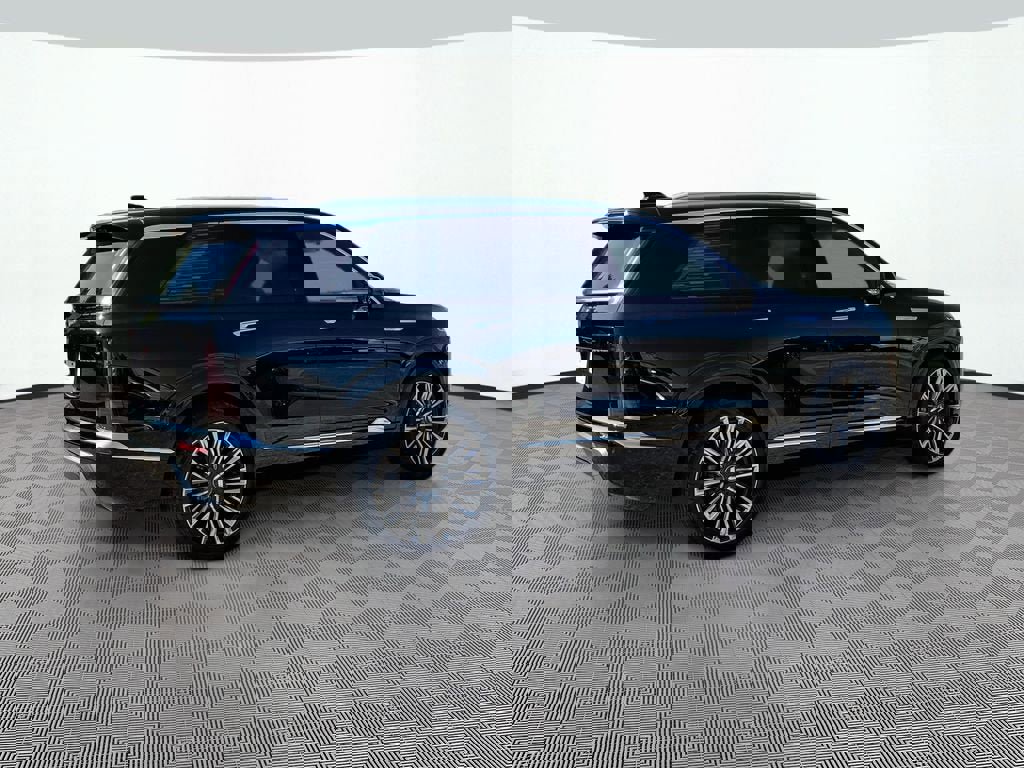 New 2026 Cadillac Vistiq Premium Luxury w/ LPO, Floor Liner Package image 5