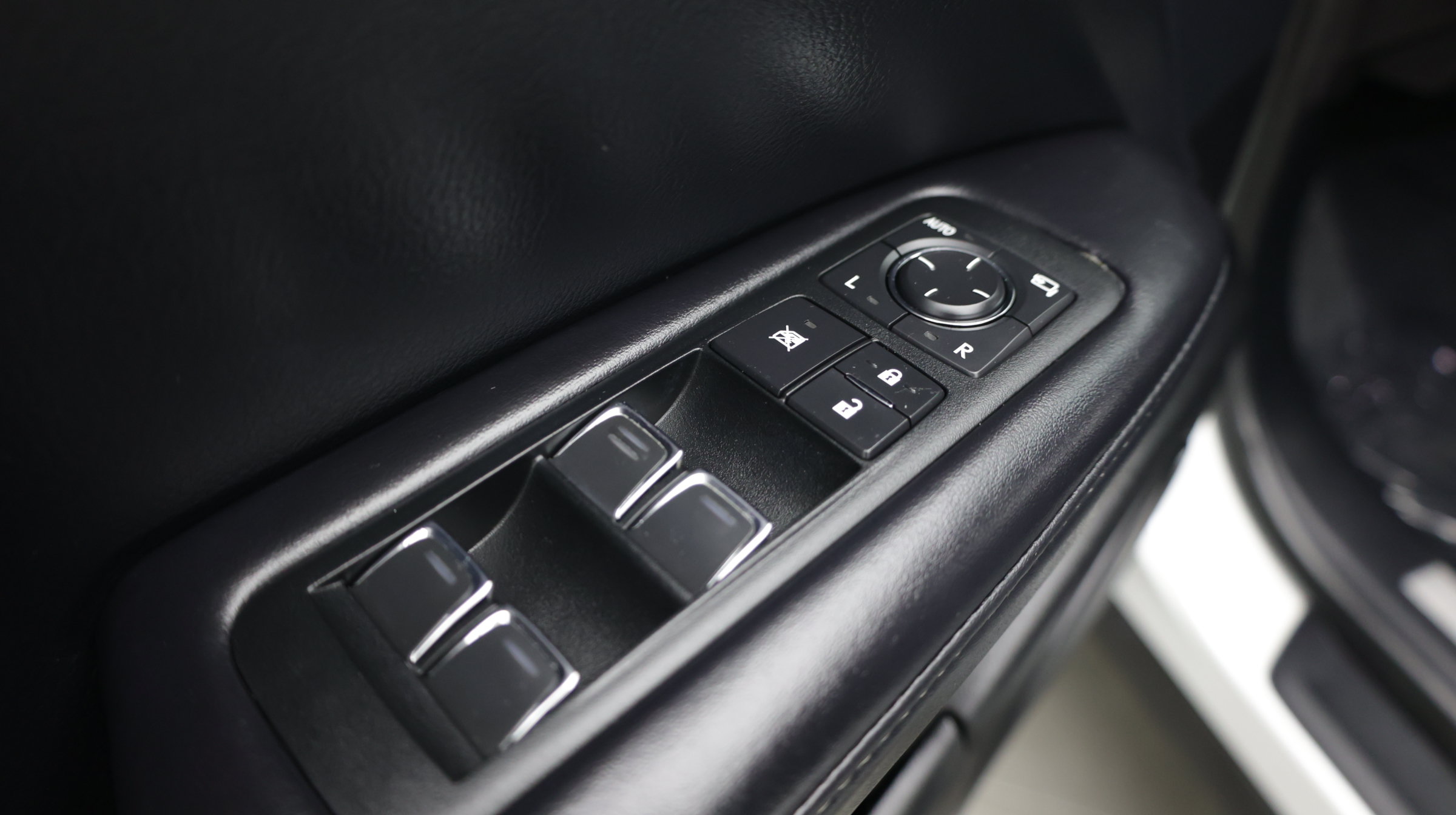 Used 2018 Lexus RX 350 FWD w/ Accessory Package image 12