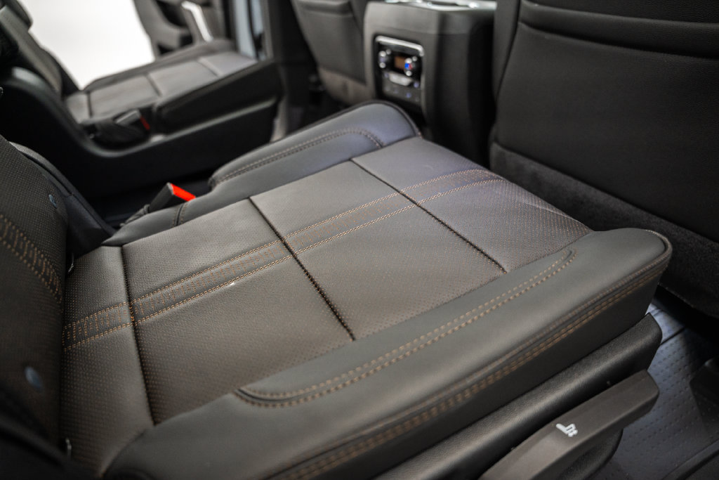 New 2026 Chevrolet Tahoe High Country AWD/4WD image 37