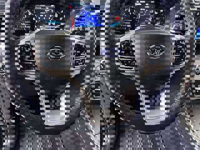 Used 2021 Ford Explorer XLT w/ Equipment Group 202A image 11