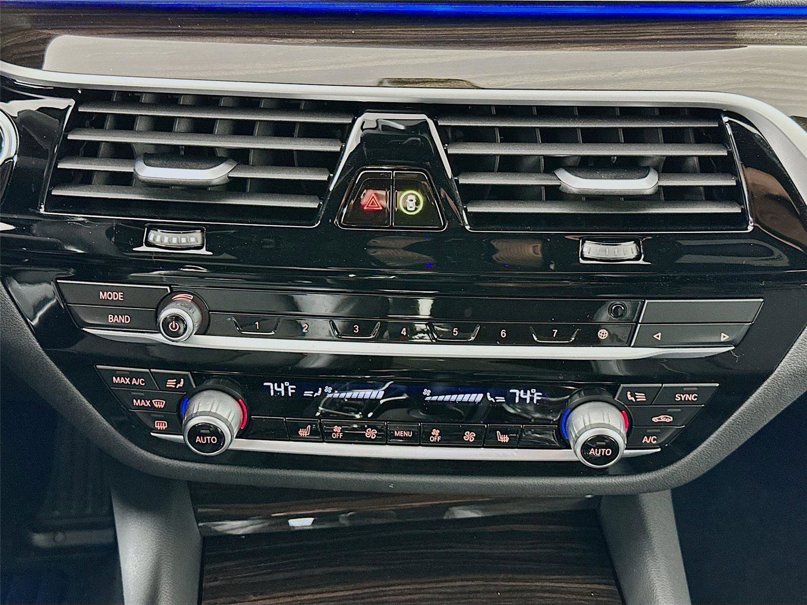 Certified 2023 BMW 530i xDrive w/ Convenience Package image 16