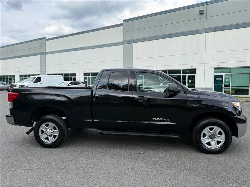 Used 2011 Toyota Tundra 4x4 Double Cab w/ Tow Pkg image 15