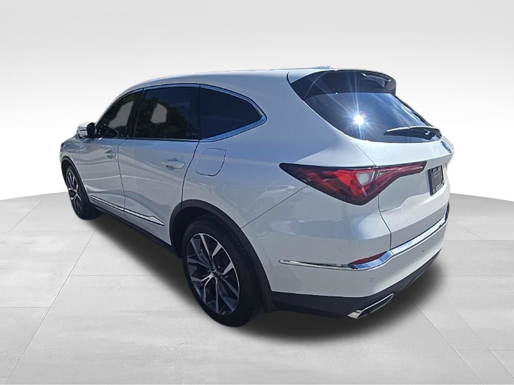 Used 2024 Acura MDX w/ Technology Package FWD image 3
