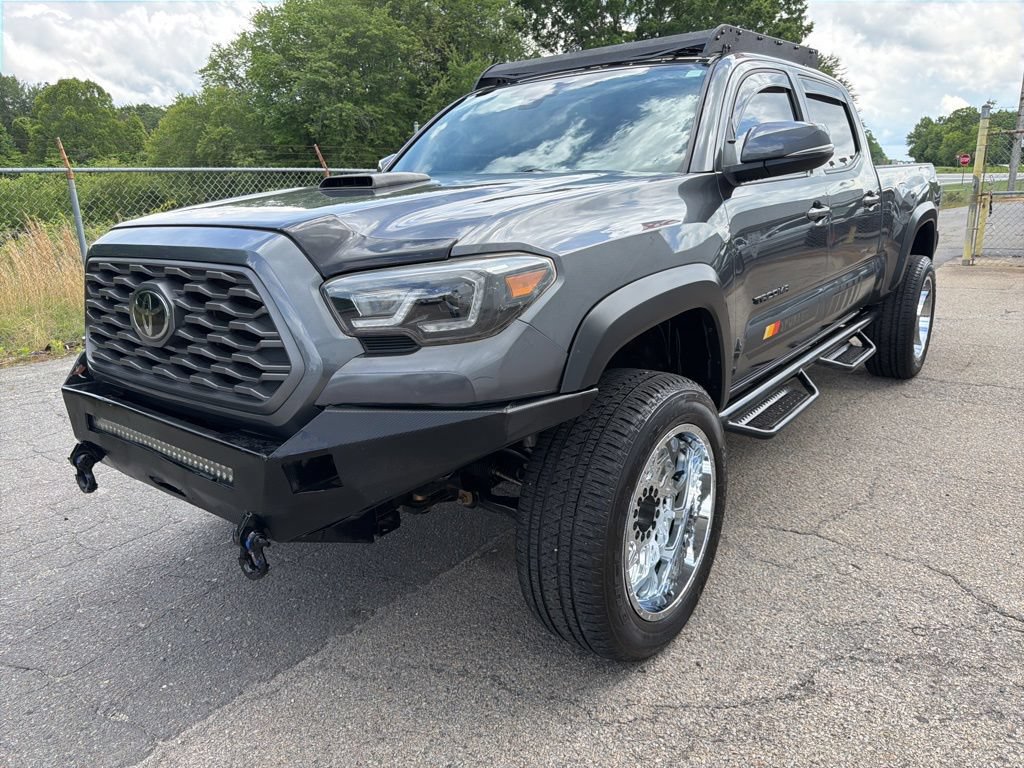 Used 2021 Toyota Tacoma TRD Off-Road w/ Technology Package AWD/4WD image 6