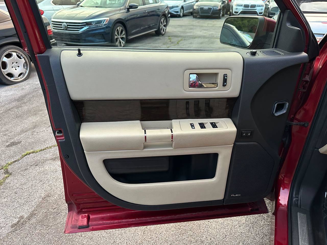 Used 2015 Ford Flex Limited FWD image 18