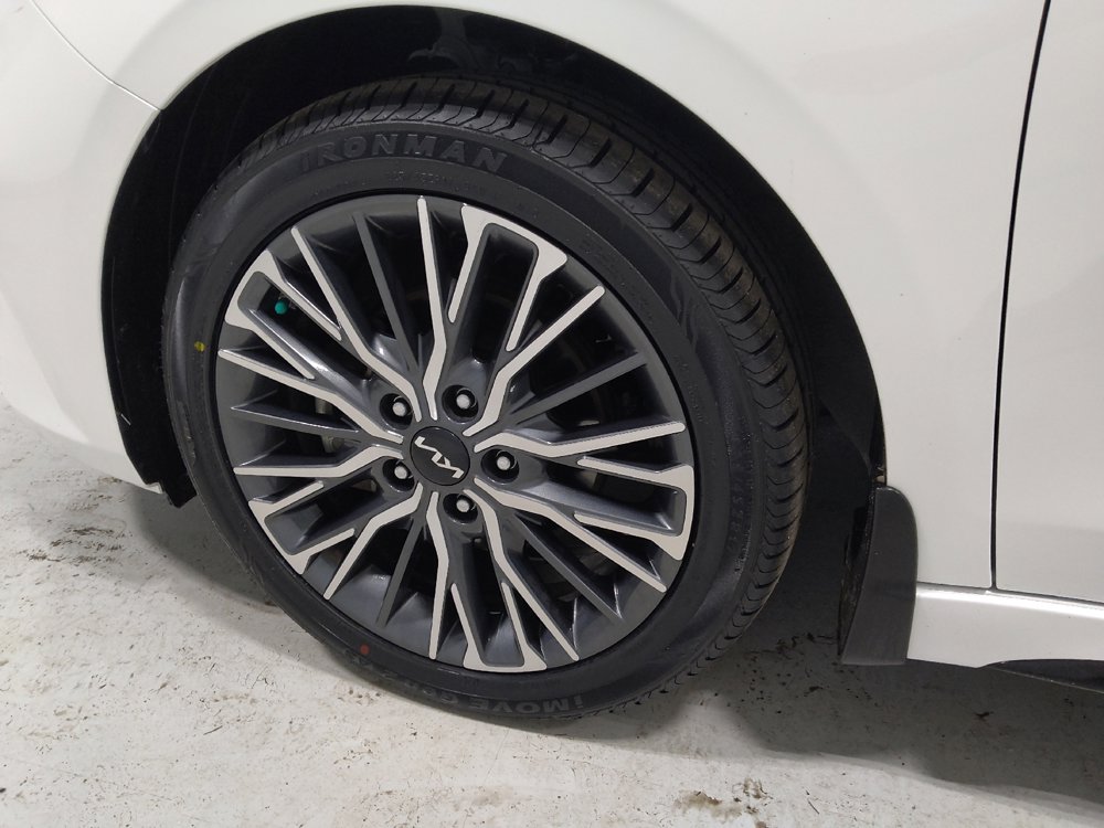 Used 2023 Kia Forte GT-Line w/ GT-Line Premium Package image 31