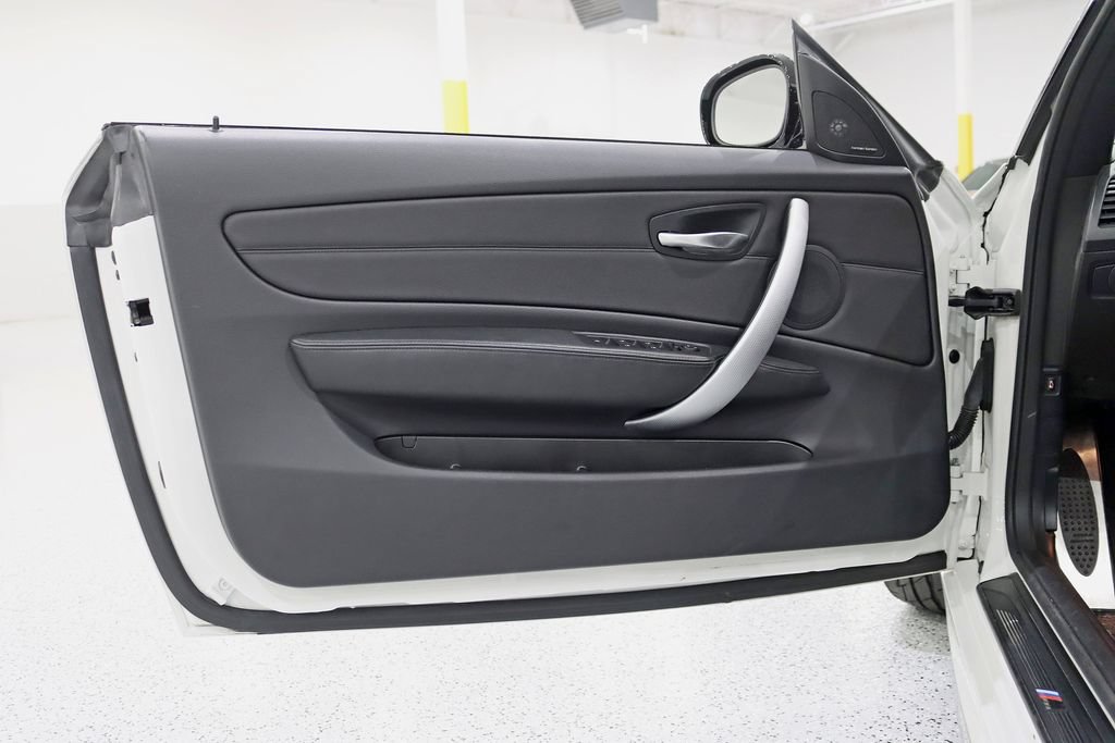 Used 2013 BMW 135is Convertible RWD image 30