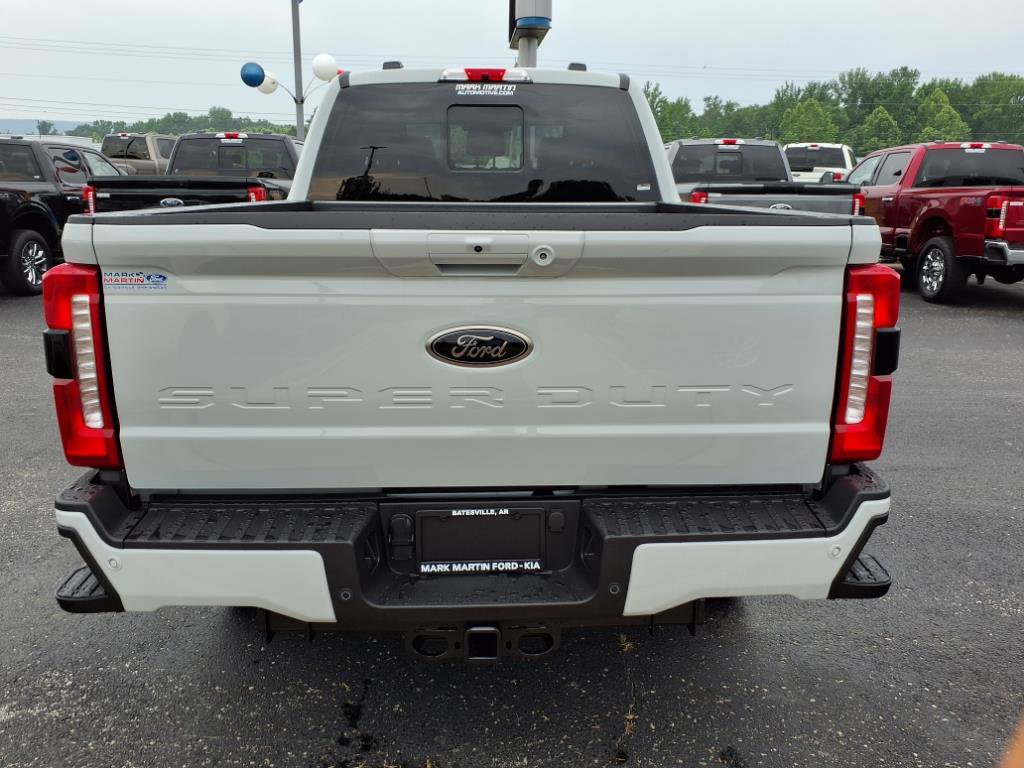 New 2025 Ford F250 Lariat w/ Lariat Ultimate Package image 4