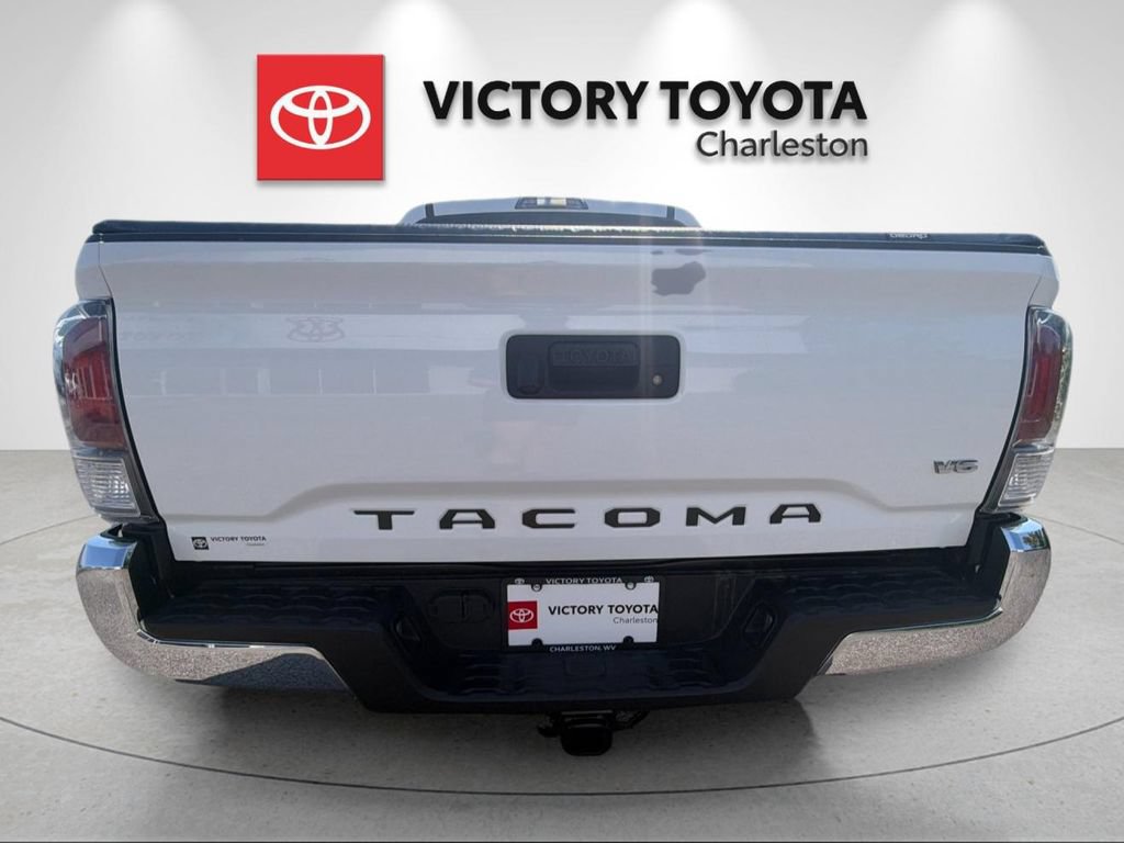 Used 2023 Toyota Tacoma TRD Off-Road AWD/4WD image 4