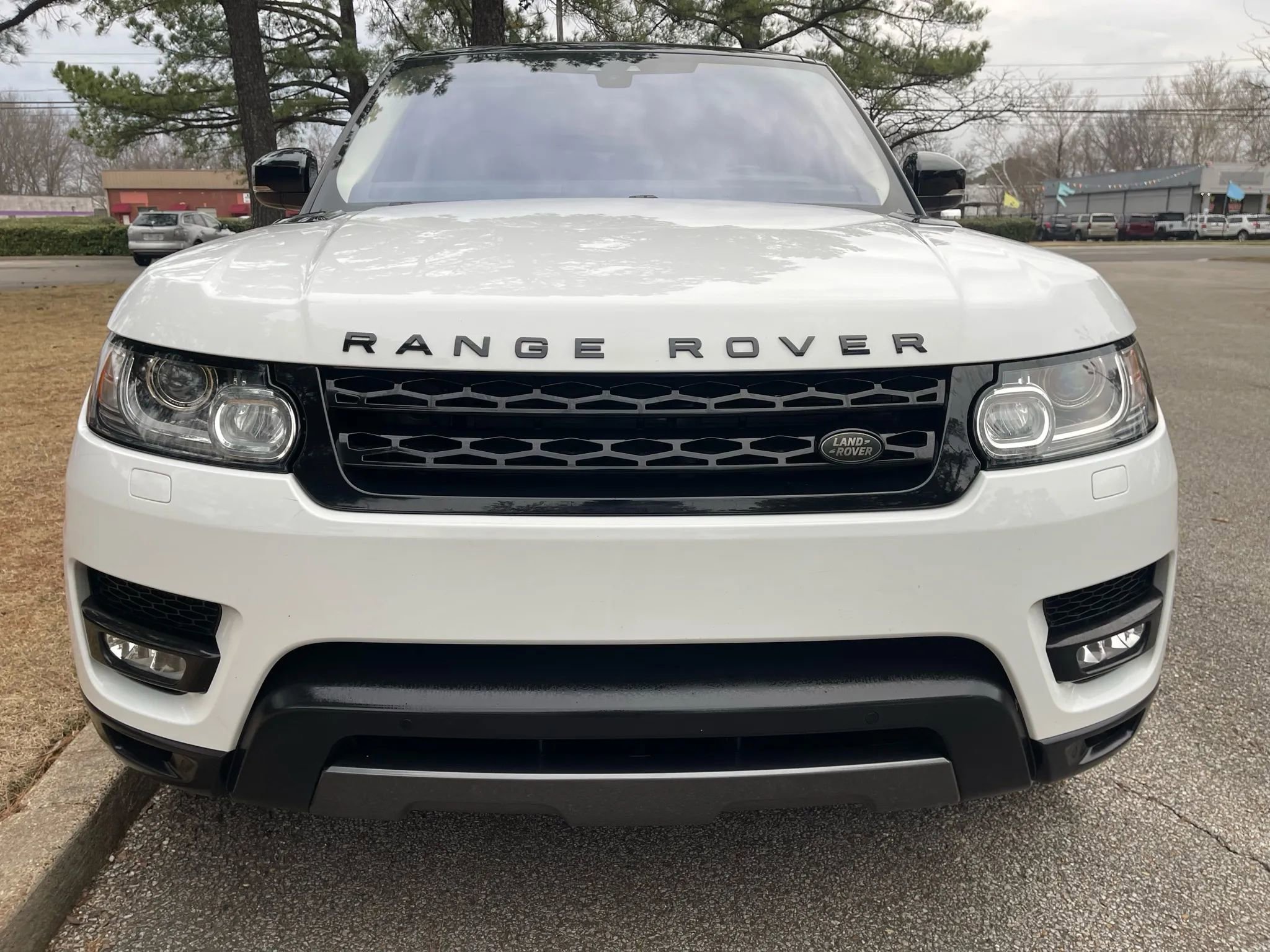 Used 2017 Land Rover Range Rover Sport Supercharged image 8