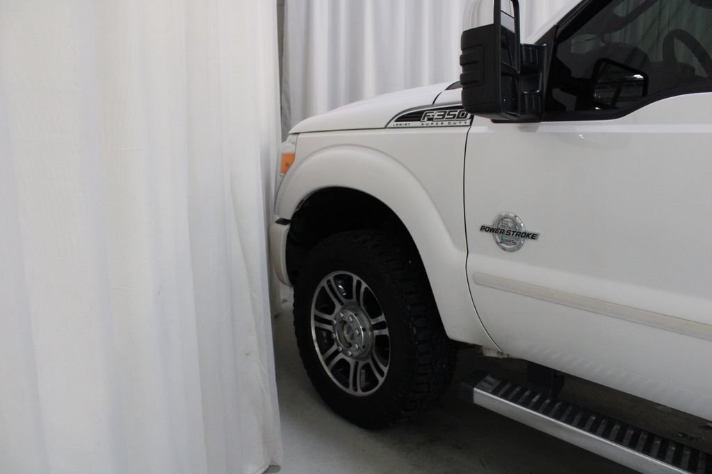 Used 2016 Ford F350 Platinum w/ Platinum Package AWD/4WD image 27