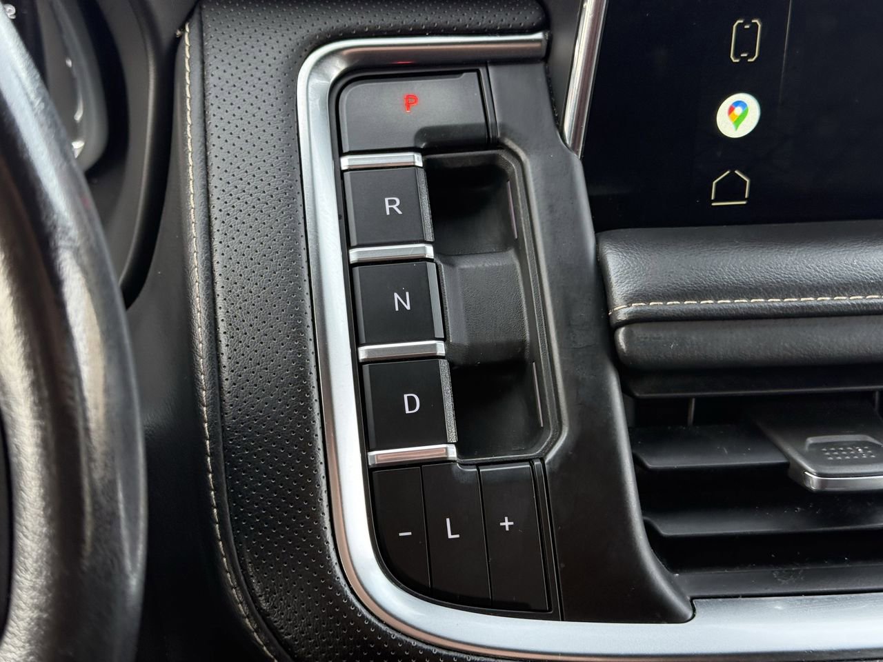 Used 2022 GMC Yukon XL SLT image 22