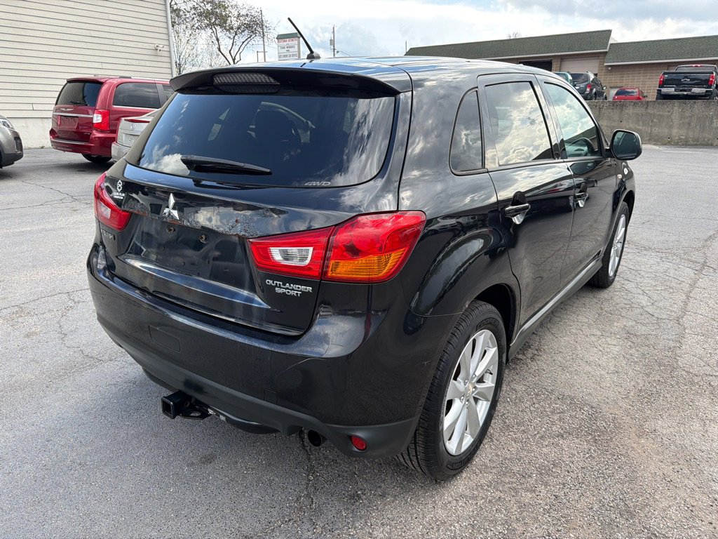 Used 2013 Mitsubishi Outlander Sport ES AWD/4WD image 6