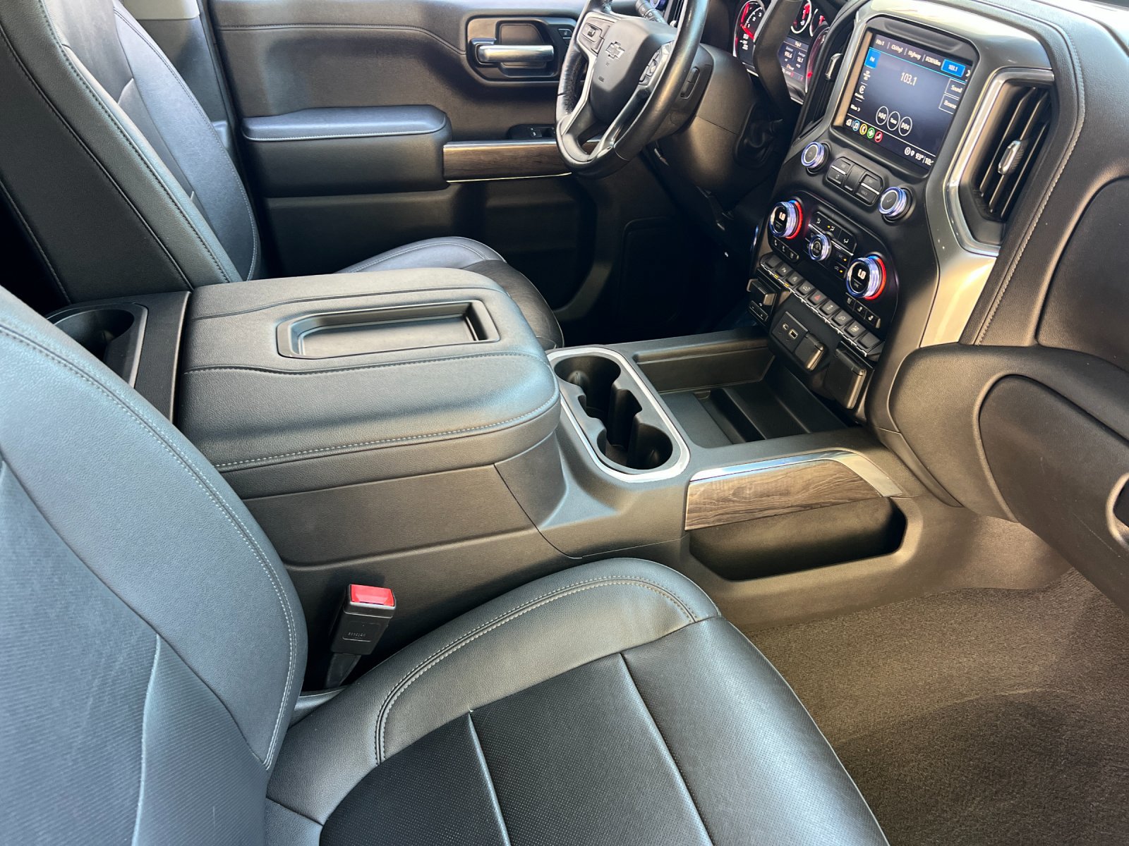 Used 2021 Chevrolet Silverado 1500 LTZ RWD image 15