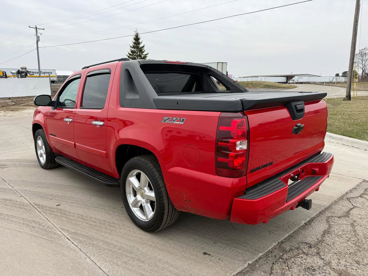 Used 2008 Chevrolet Avalanche LTZ w/ LTZ Preferred Equipment Group image 7