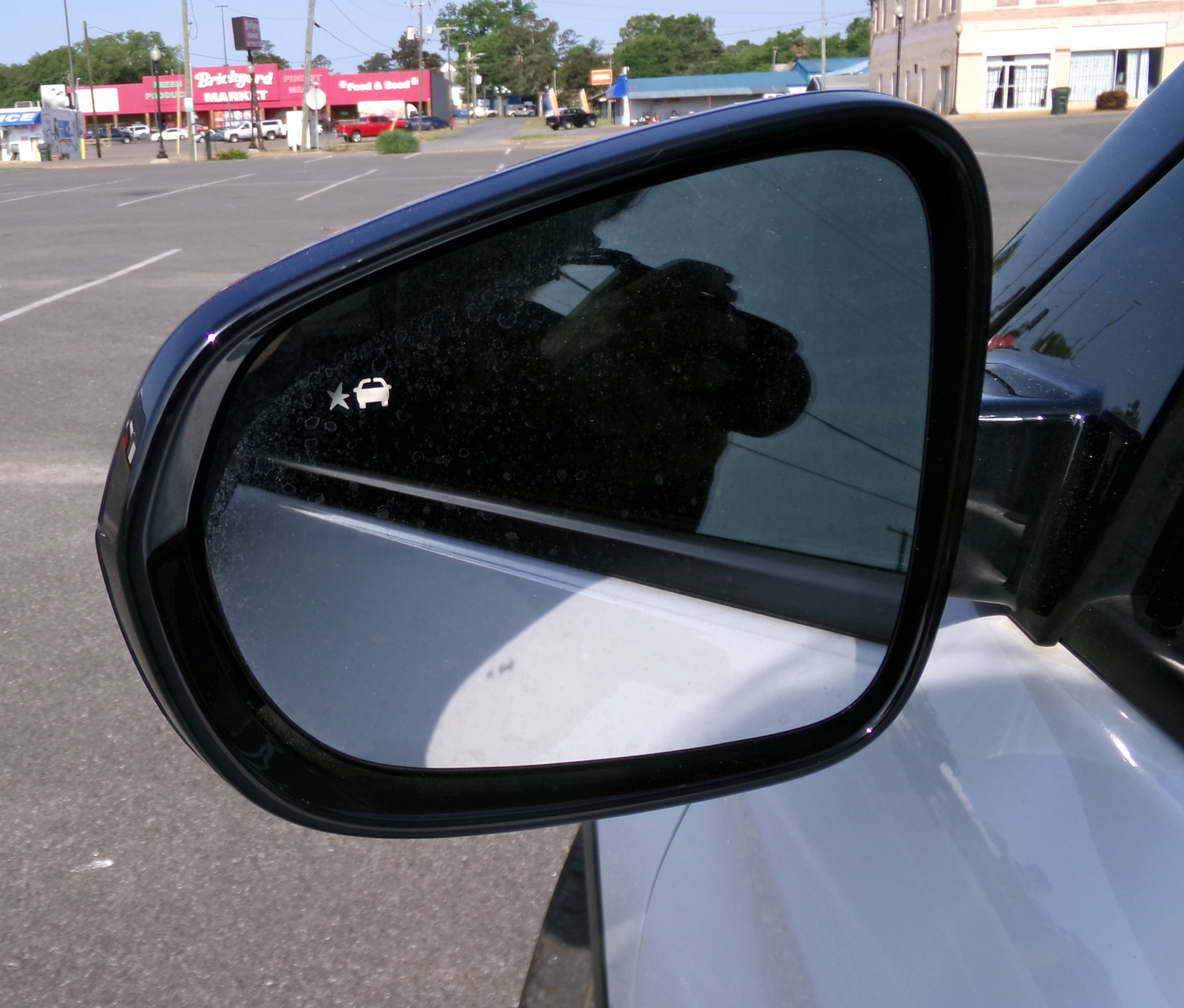 Used 2024 Chevrolet TrailBlazer RS w/ Convenience Package FWD image 3