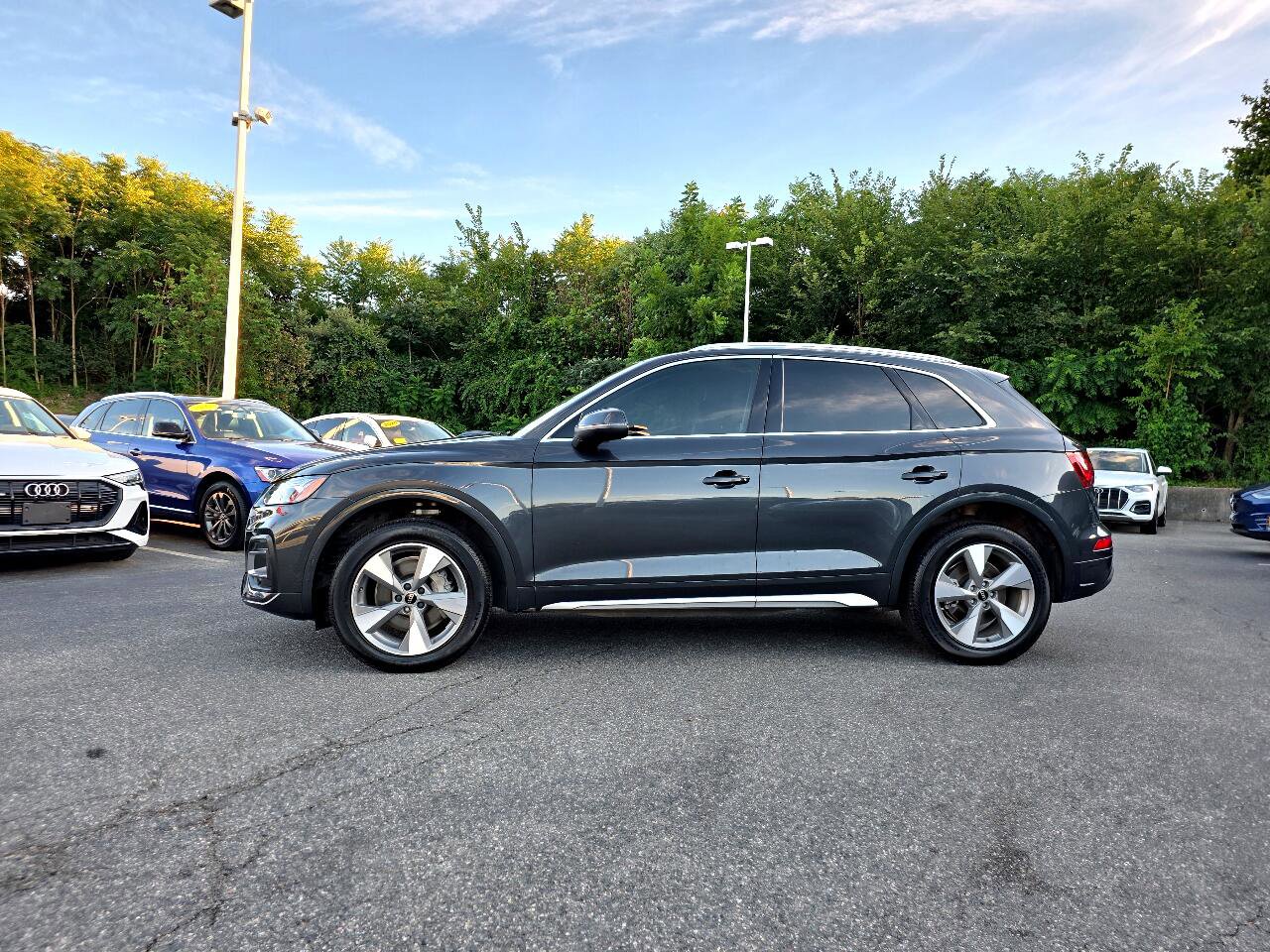 Used 2023 Audi Q5 2.0T Premium Plus w/ Premium Plus Package image 5