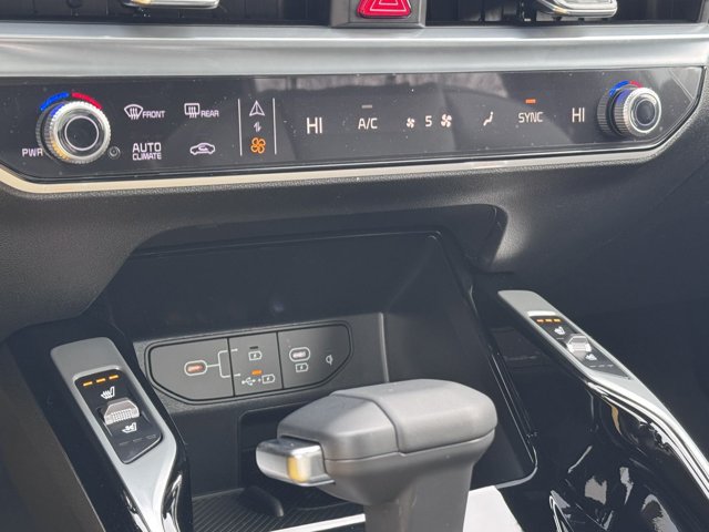 New 2025 Kia Sorento SX Prestige AWD/4WD image 35