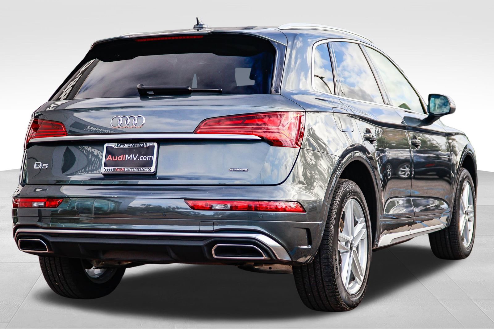 Certified 2023 Audi Q5 e Premium w/ Convenience Package image 7