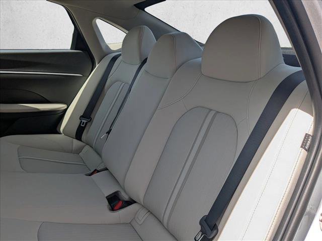Used 2025 Hyundai Sonata SE image 18